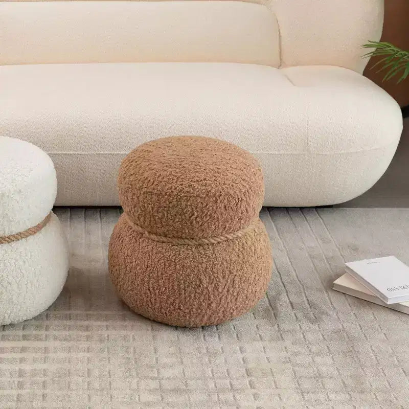 Pouf Rotondo a Forma di Pupazzo di Neve, Sgabello Carino Rivestito in Lana di Agnello, Sgabello da Trucco con Struttura in Legno, Panca Porta Scarpe per Soggiorno, Camera da Letto, Ingresso