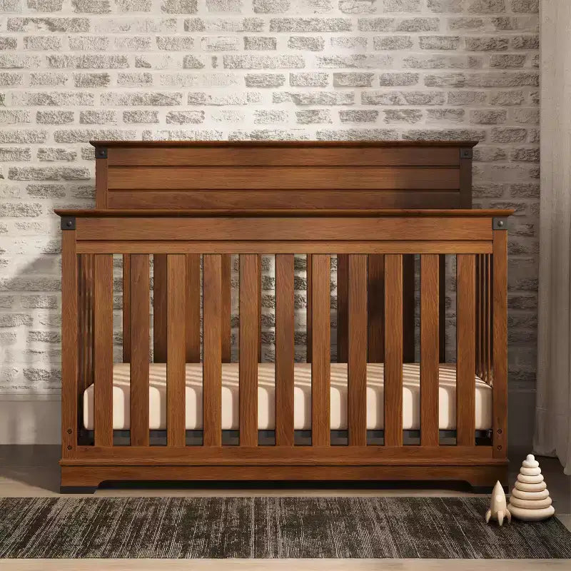 Cameretta Redmond con culla, cassettiera e comò, 3 pezzi, include culla convertibile 4-in-1, cassettiera e comò