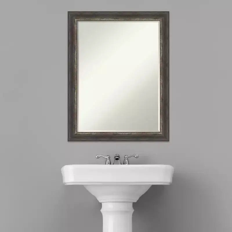 Specchio da Parete da Bagno Stretto Piccolo con Bordo Smussato Rustico a Corteccia 27,5 x 21,5 pollici